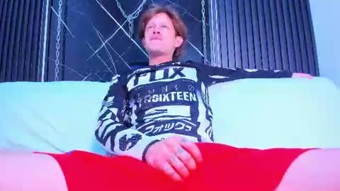Anthonny online show from June 12, 9:03 pm