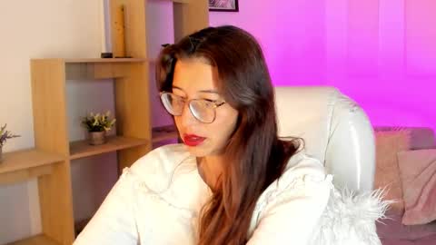 Snapshot of antoneella__ chatting on September 18, 12:20 pm Antonella online show from September 18, 12:20 pm