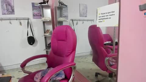 ANTONELLA online show from February 15, 11:42 am