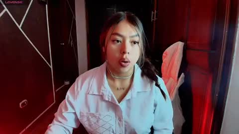 Snapshot of antonellarosss chatting on March 12, 11:53 am A N T O N E L L A online show from March 12, 11:53 am