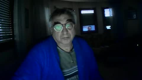 Antonio online show from December 5, 10:36 am