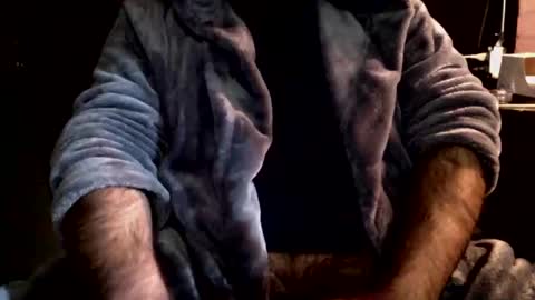 antonio6996000 online show from December 3, 6:03 am