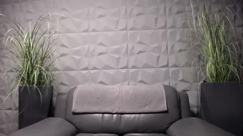 Snapshot of antoniovalentinidiamond chatting on February 25, 8:00 pm HI My name is Antonio online show from February 25, 8:00 pm