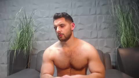 Snapshot of antoniovalentinidiamond chatting on February 19, 8:20 pm HI My name is Antonio online show from February 19, 8:20 pm
