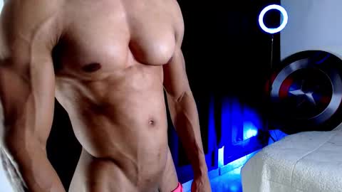 Instagram miguelangel1802  online show from November 3, 5:19 am