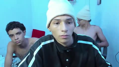 antray_master23 online show from January 23, 8:36 am
