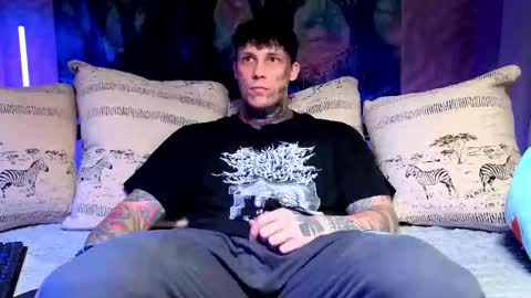 Tom online show from December 18, 7:14 am