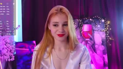 anylindsey online show from June 26, 7:25 am