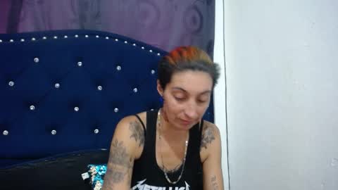 anyu online show from January 17, 6:02 pm