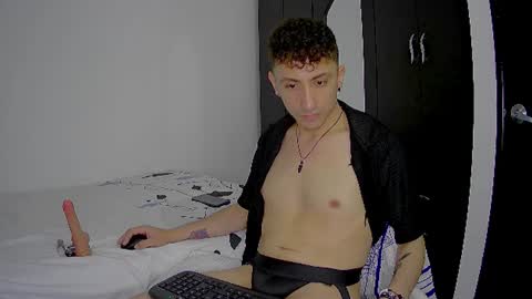 aogut17 online show from July 9, 1:42 am