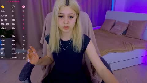 ApheliaStar online show from March 26, 4:34 pm