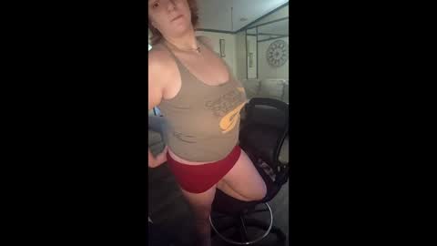 Babyred0211 online show from May 15, 12:57 pm