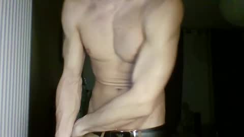 Snapshot of apollonfitx_69 chatting on February 15, 7:50 pm apollonfitx_69 online show from February 15, 7:50 pm