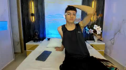   online show from April 5, 12:07 am