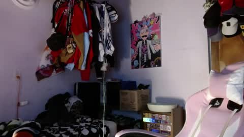 Andres online show from May 4, 3:13 am
