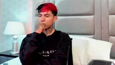 Apolo Biker online show from January 28, 3:04 pm