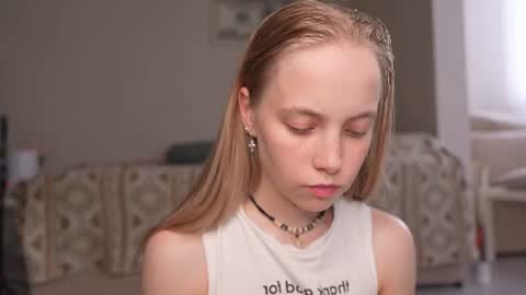  REYNA  my friend   online show from July 25, 4:05 pm