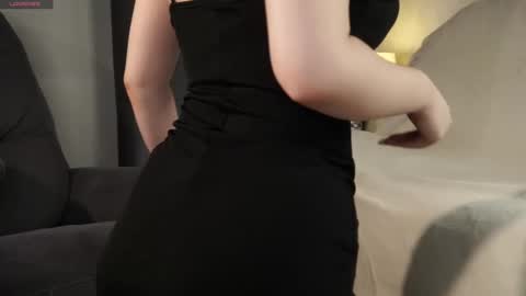 Meghan online show from March 14, 1:59 pm