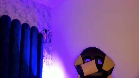   online show from December 2, 12:58 pm