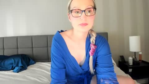 Audrey Im usually online every single day except sundays from  and 20 pm uk time online show from July 7, 8:24 pm
