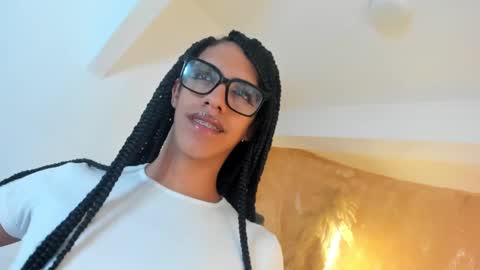 Snapshot of aprill_fox chatting on March 11, 4:30 am aprill_fox online show from March 11, 4:30 am