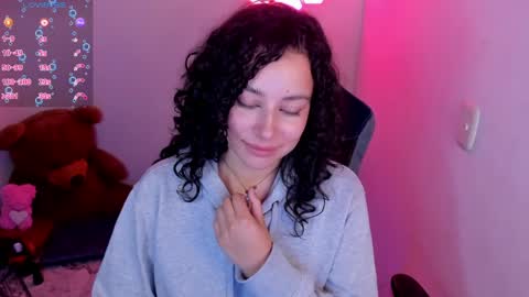 aqua emilly online show from March 29, 11:28 pm