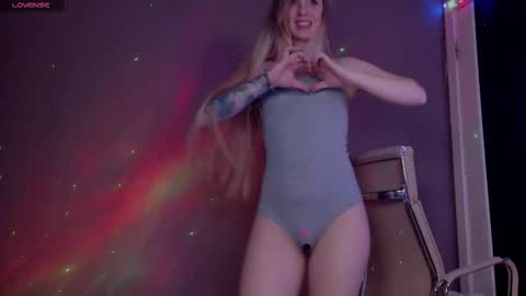 aqualen online show from December 22, 1:07 pm