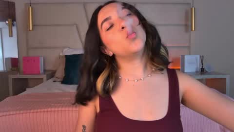  Arabella  online show from June 10, 1:05 am