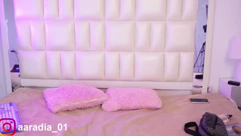   online show from February 5, 7:34 am