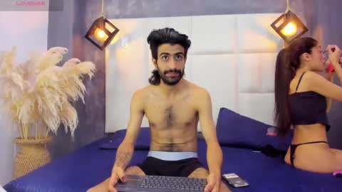 arah_issaa online show from October 30, 10:32 pm