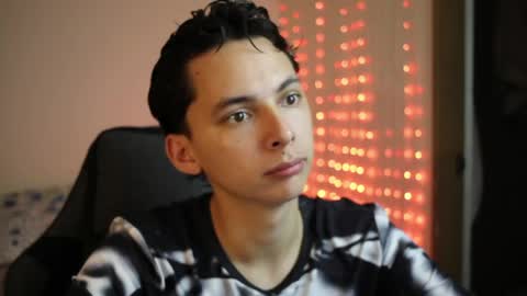 ARCHIBALDO online show from April 12, 4:05 am