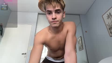 Archie online show from April 9, 4:23 pm