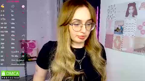 Nikki online show from June 11, 1:49 am