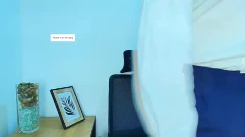 Snapshot of ares_alpha chatting on September 19, 12:53 pm Ares Alpha online show from September 19, 12:53 pm
