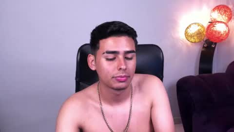 MATTHEW online show from November 6, 7:06 pm