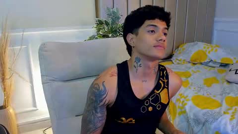 Snapshot of aress444 chatting on September 12, 3:08 am aress444 online show from September 12, 3:08 am