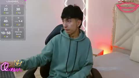 aress_tay online show from June 12, 7:24 pm