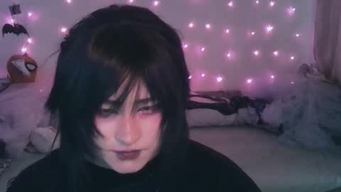 Ahri online show from February 2, 11:40 am