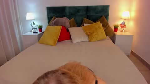 aria69stars online show from November 15, 4:52 pm