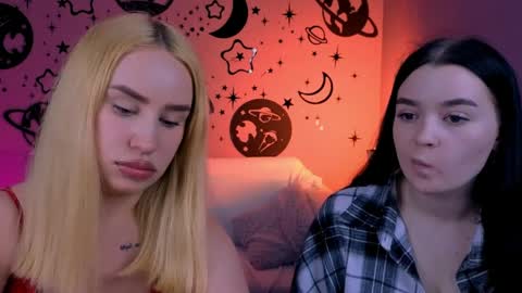 Aria online show from April 8, 7:39 pm