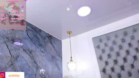 aria online show from December 18, 12:44 pm