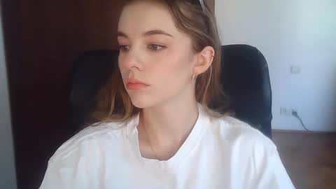 AriaCreazy online show from July 2, 6:29 am