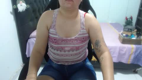 ...Ariana... online show from November 27, 6:26 pm