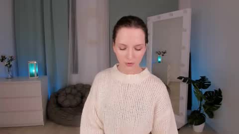 Ariadna online show from February 1, 10:07 pm