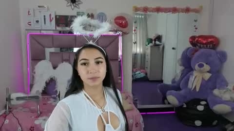 ariadnacappelletty online show from October 22, 5:47 pm