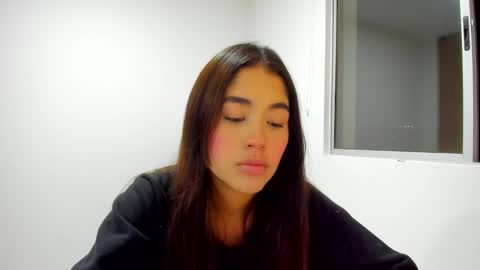 Aria Montgomery online show from March 1, 2:48 am