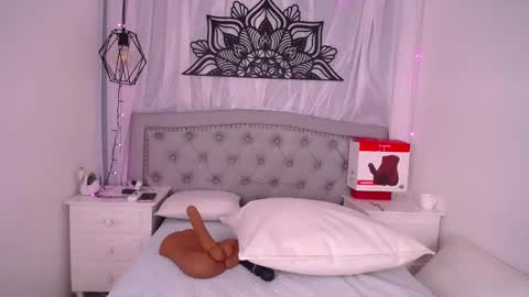 ARIANA online show from February 23, 6:34 pm