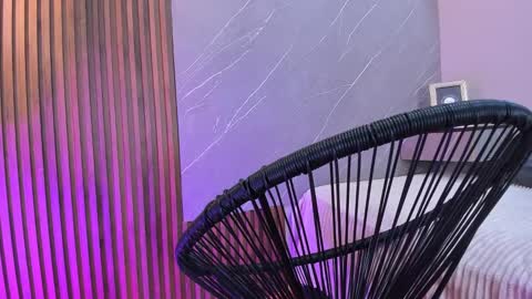 Ariana online show from March 1, 3:49 pm