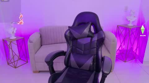 Ariana online show from February 4, 2:54 pm