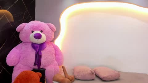 Ariana online show from June 25, 12:32 pm
